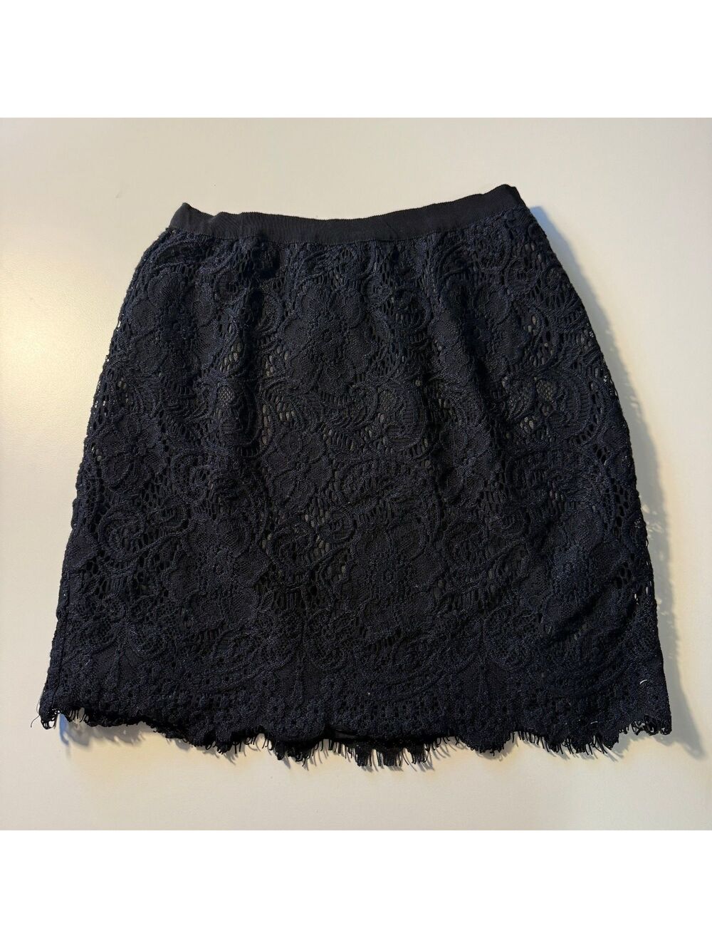 LC Lauren Conrad Black Lace Mini Skirt Coquette Fall Preppy Size 2 Academia Goth